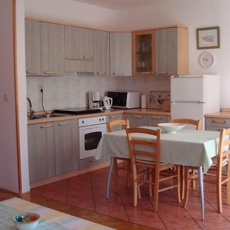 Apartment Branko With Free Parking Icici Luaran gambar